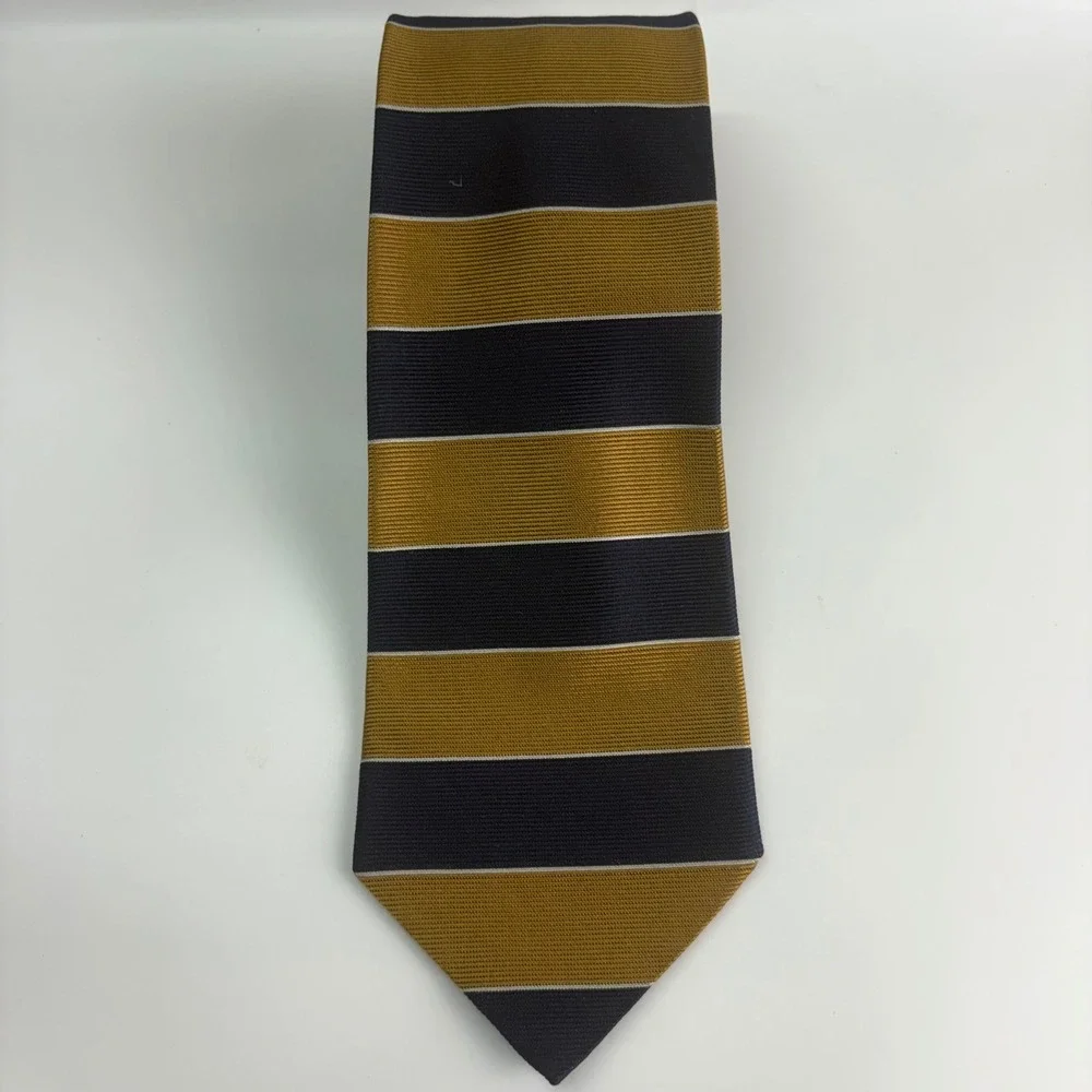 Brooks Brothers Tie Mens One Size Navy Gold Striped Silk Makers Hand Made‎ USA